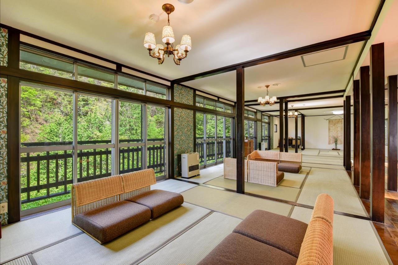 צ'ינו Yama No Yado Meiji Onsen מראה חיצוני תמונה