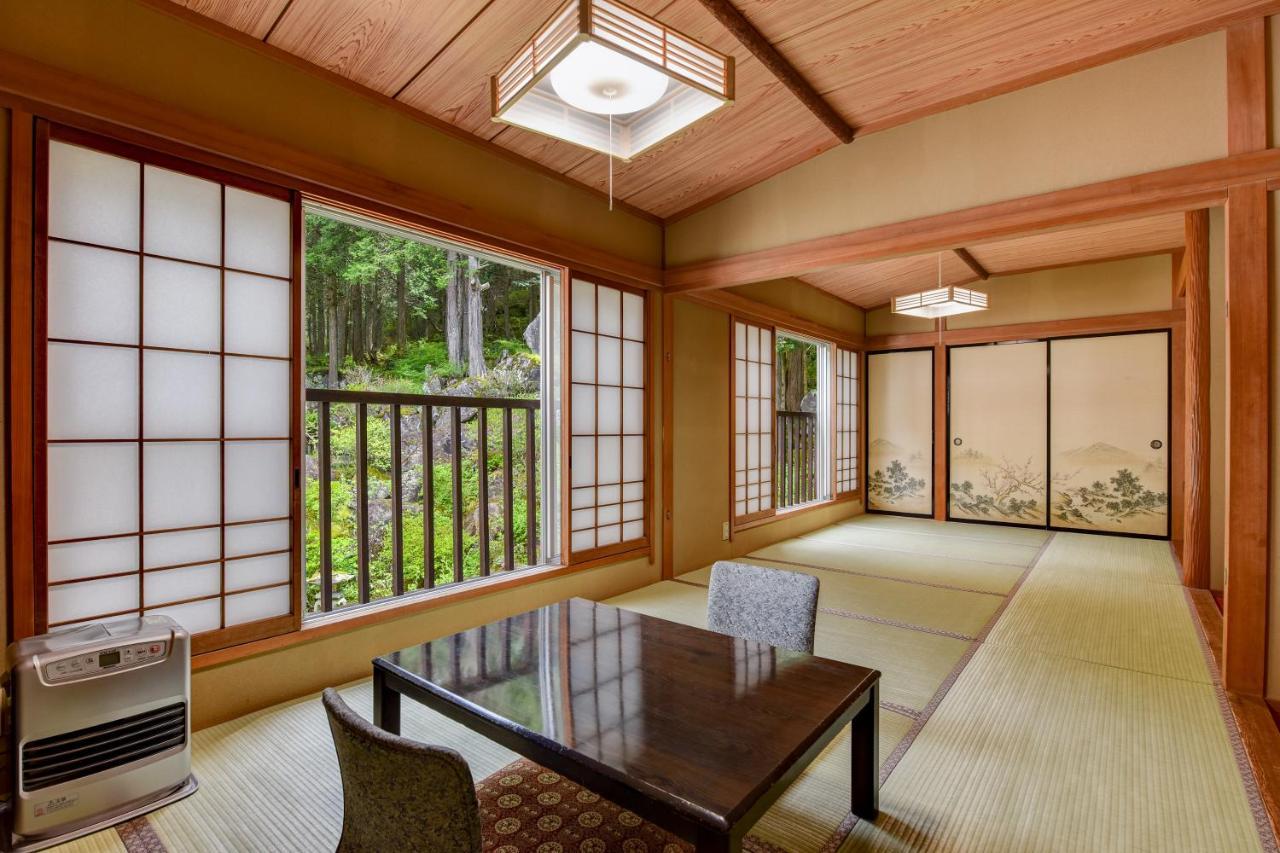 צ'ינו Yama No Yado Meiji Onsen מראה חיצוני תמונה